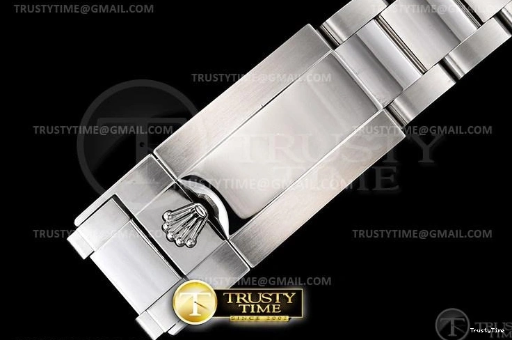 0325 ROLGMT166 – GMT II Snug 977